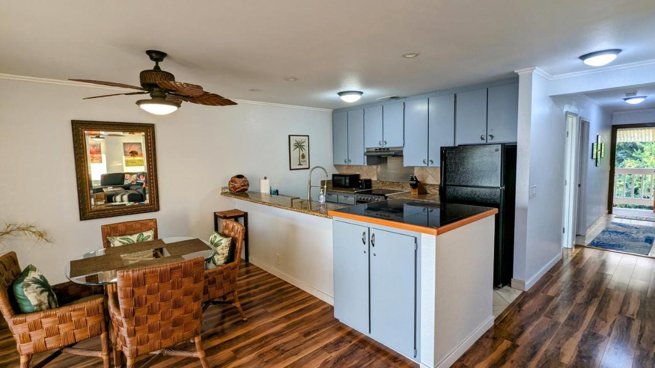 Seaspray Oceanview Lägenhet Kailua-Kona Exteriör bild